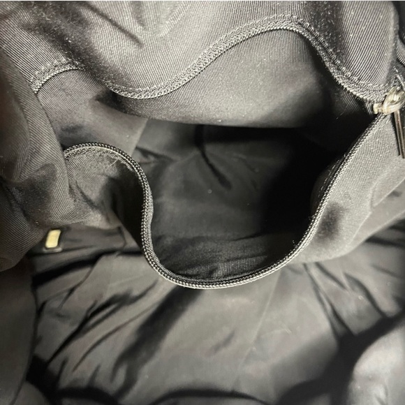 LAMBSKIN LEATHER DRAWSTRING CHANEL BAG - Picture 13 of 14